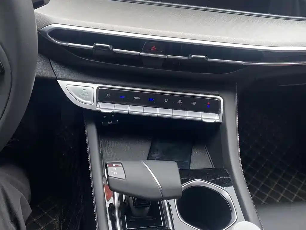 Changan Eado — миниатюра 13