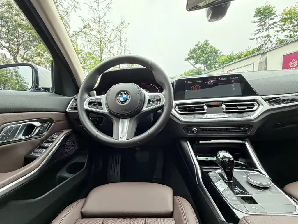 BMW 3 Series — миниатюра 14