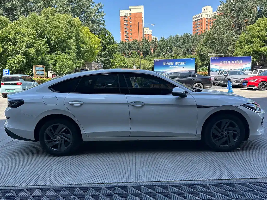 Volkswagen Lamando 2023 L 280TSI DSG