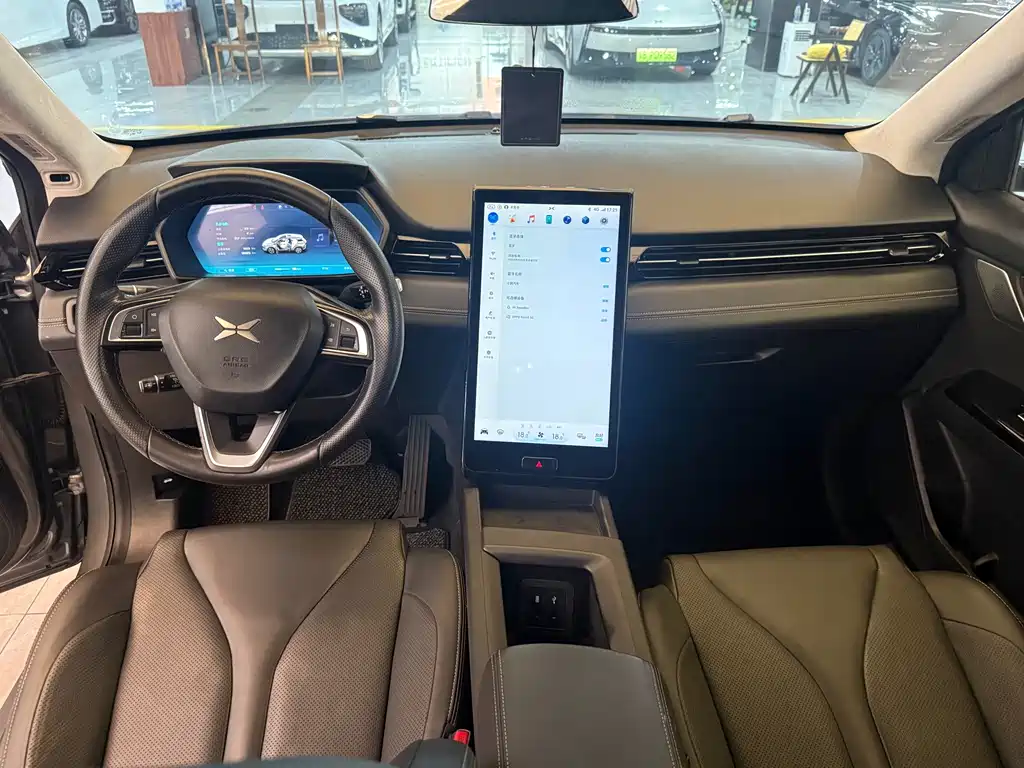 XPeng G3 — миниатюра 6