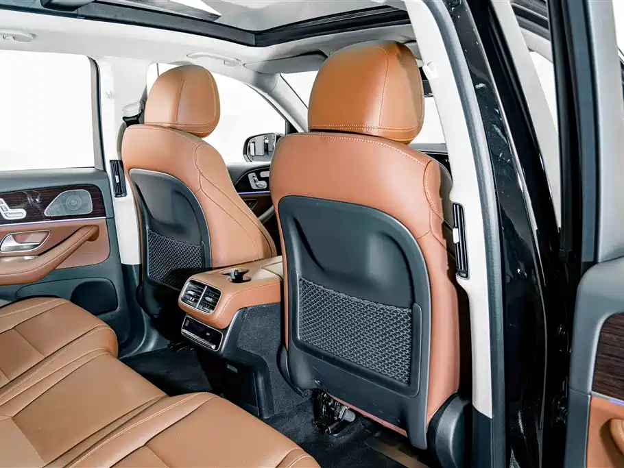 Mercedes-Benz GLE (Import) — миниатюра 20