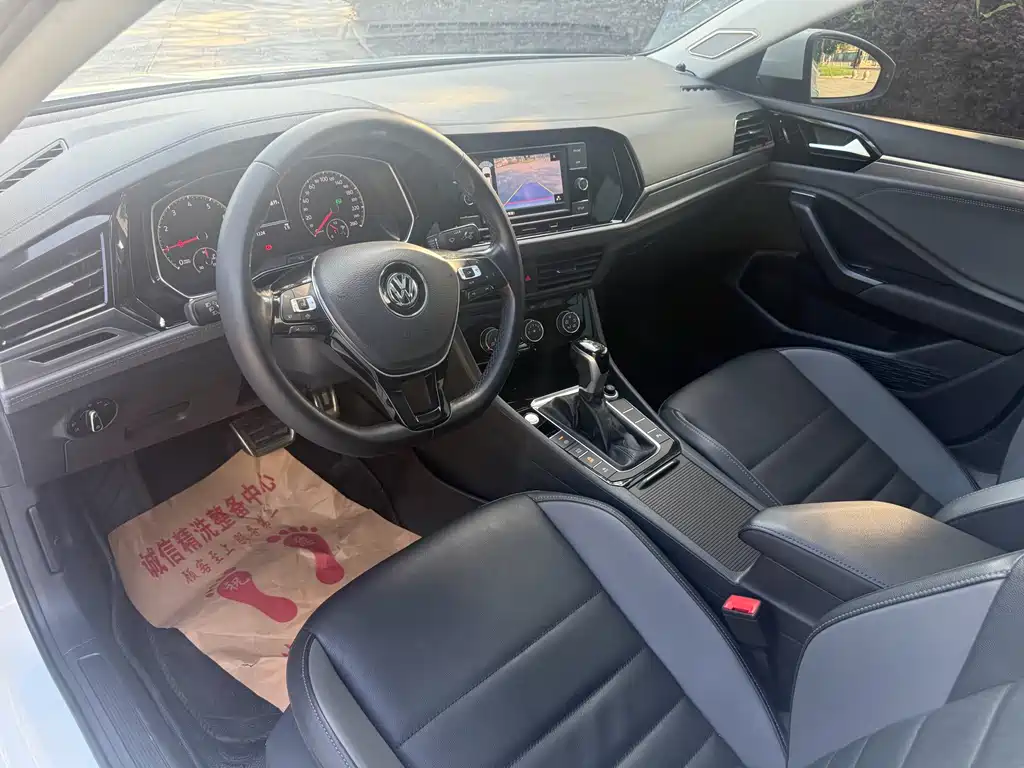 Volkswagen Sagitar — миниатюра 6