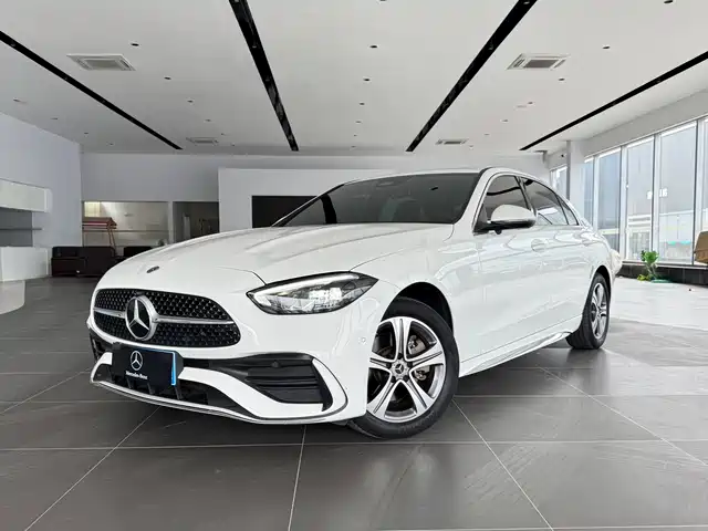 MERCEDES BENZ C CLASS