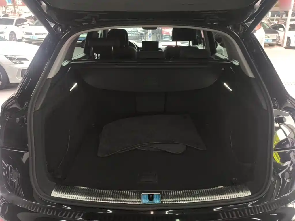 Audi Q5L — миниатюра 19