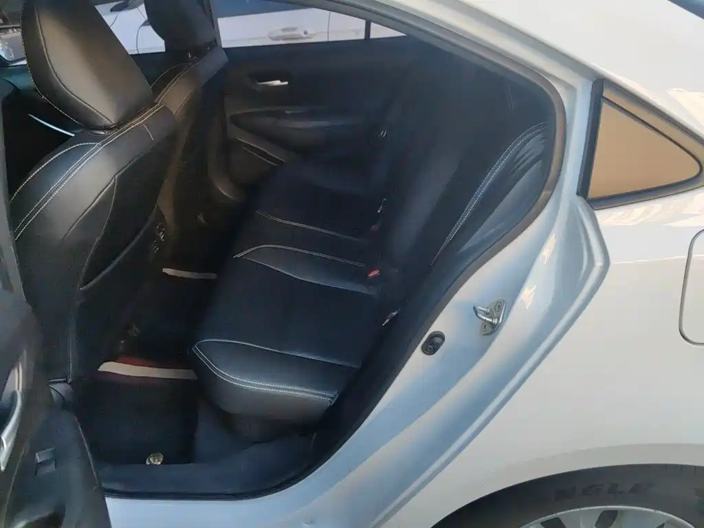 Toyota Corolla — миниатюра 13