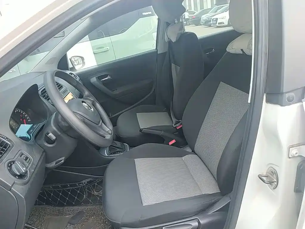 Volkswagen Polo — миниатюра 15
