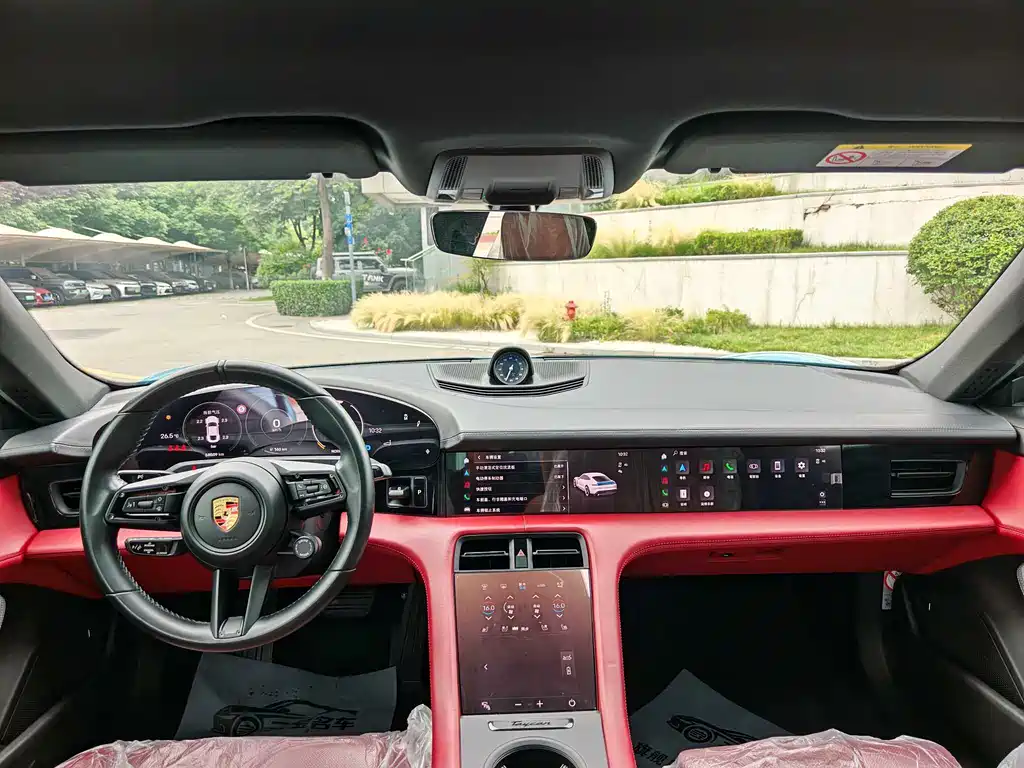 Porsche Taycan 2020 Taycan
