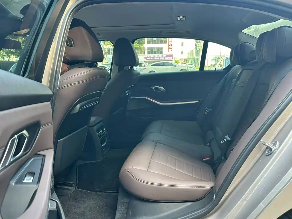 BMW 3 Series — миниатюра 9