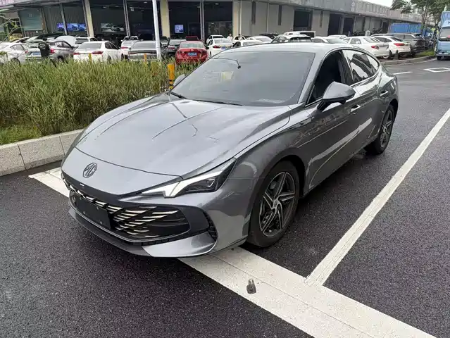 2023 MG MG7