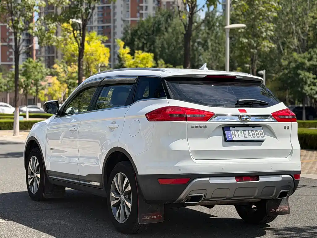 Geely Boyue — миниатюра 6