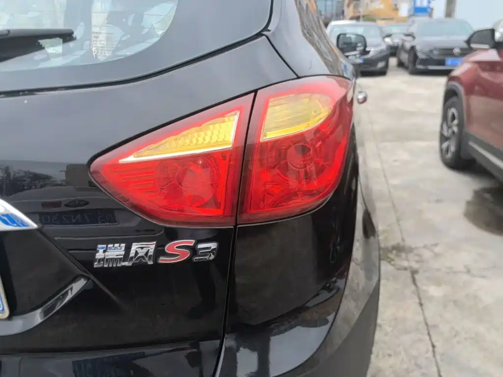 JAC Refine S3 — миниатюра 8
