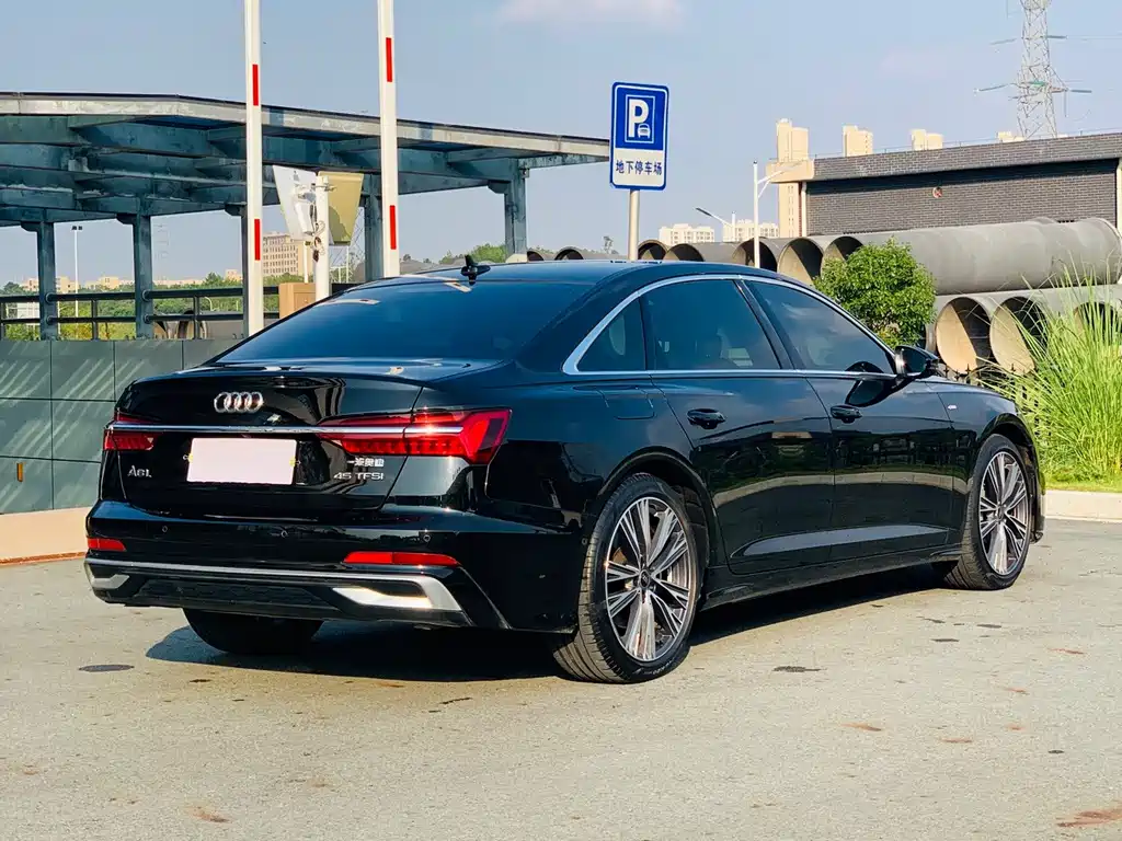 Audi A6L — миниатюра 9