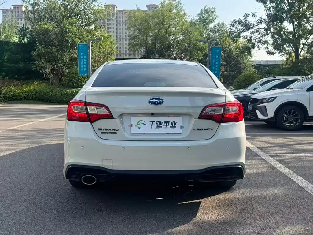Subaru Legacy — миниатюра 17
