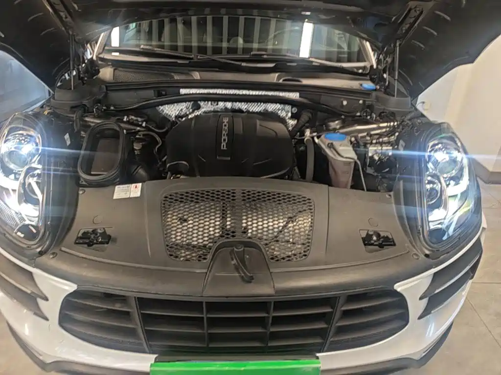 Porsche Macan — миниатюра 20