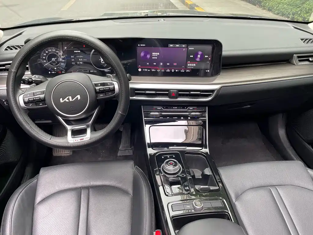 Kia K5 — миниатюра 16