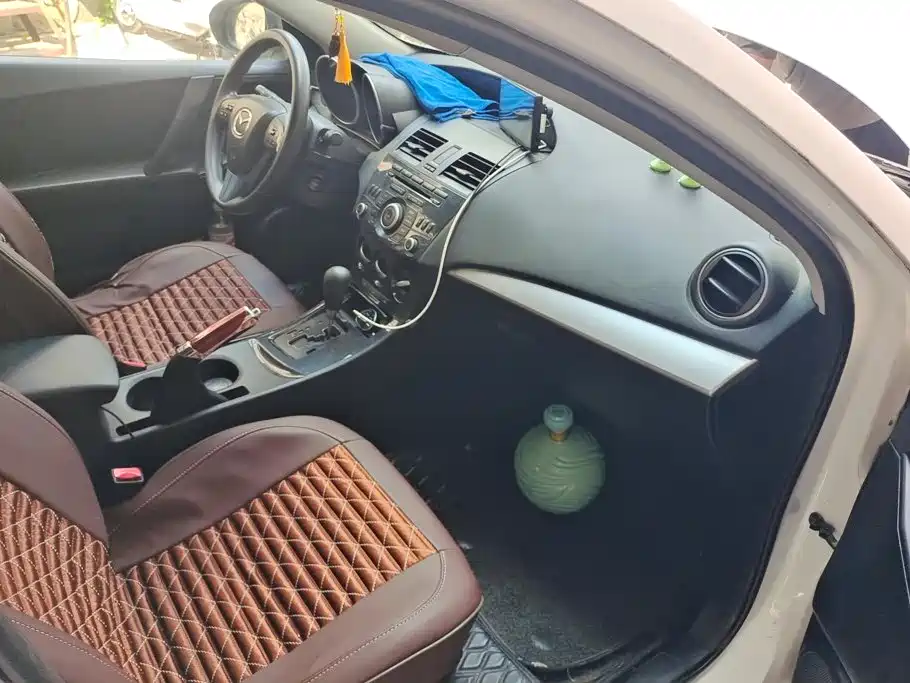 Mazda 3 Xingcheng — миниатюра 8