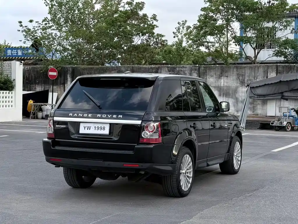 Land Rover Sport — миниатюра 5