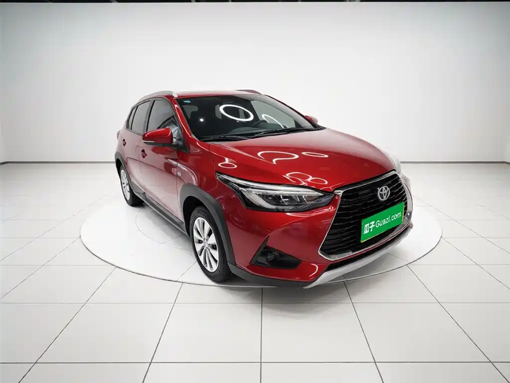 Toyota Yaris L - фото 22