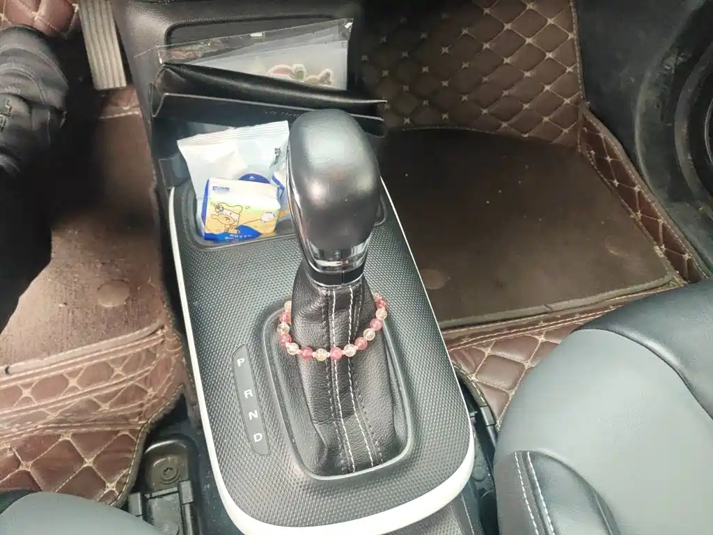 Roewe Clever — миниатюра 10