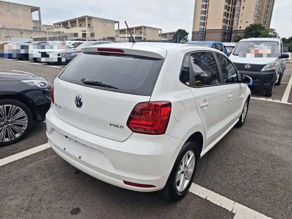 Volkswagen Polo — миниатюра 7