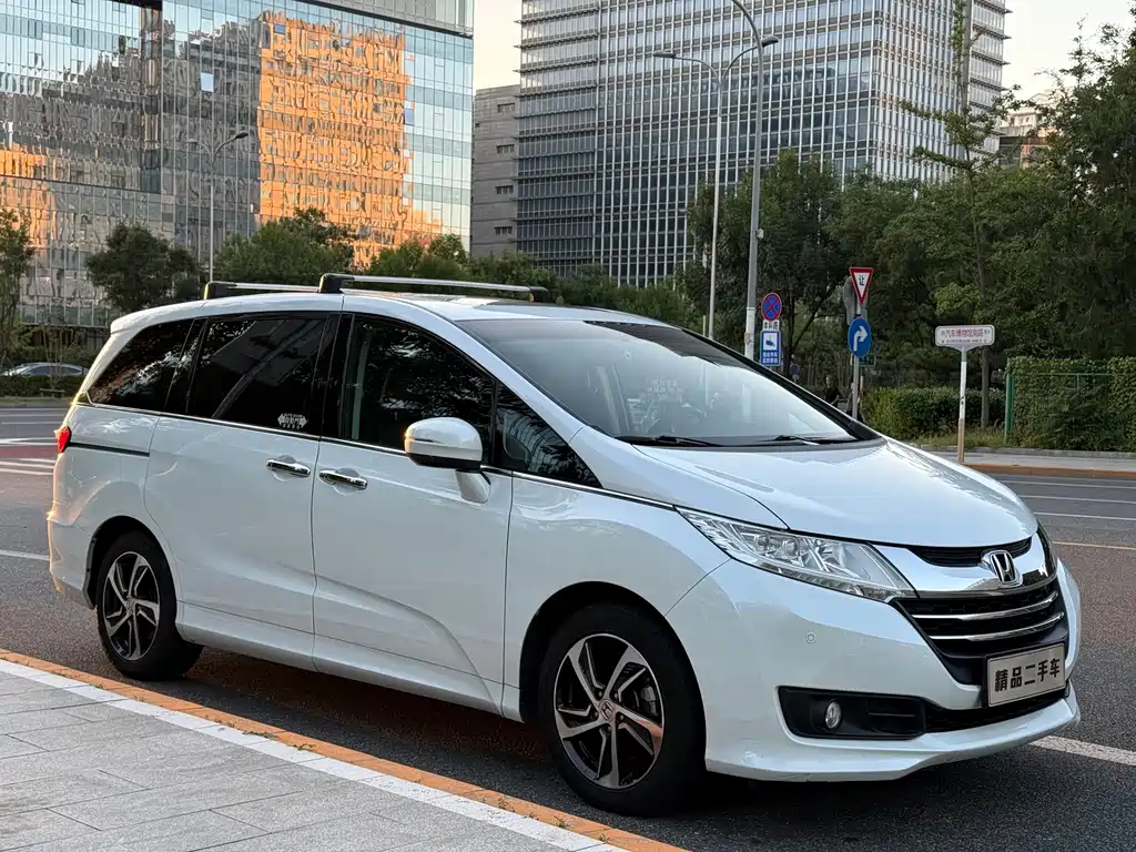 Honda Odyssey — миниатюра 4