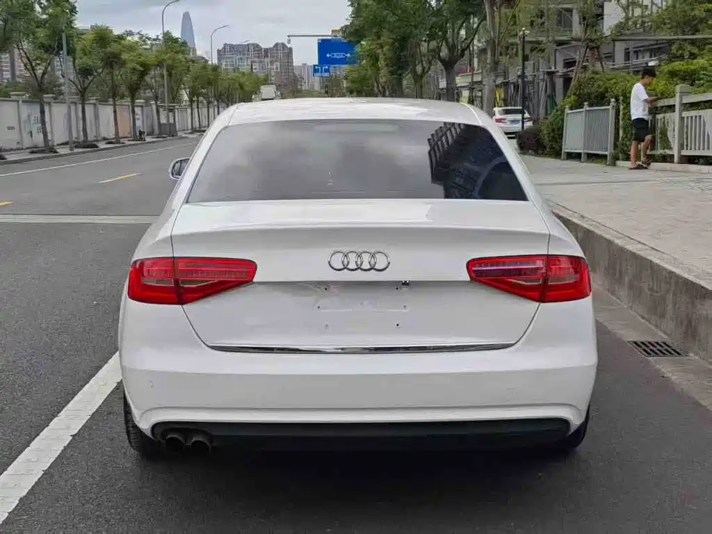 Audi A4L — миниатюра 9