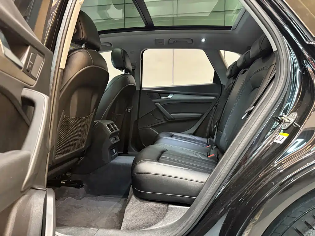 Audi Q5L — миниатюра 6