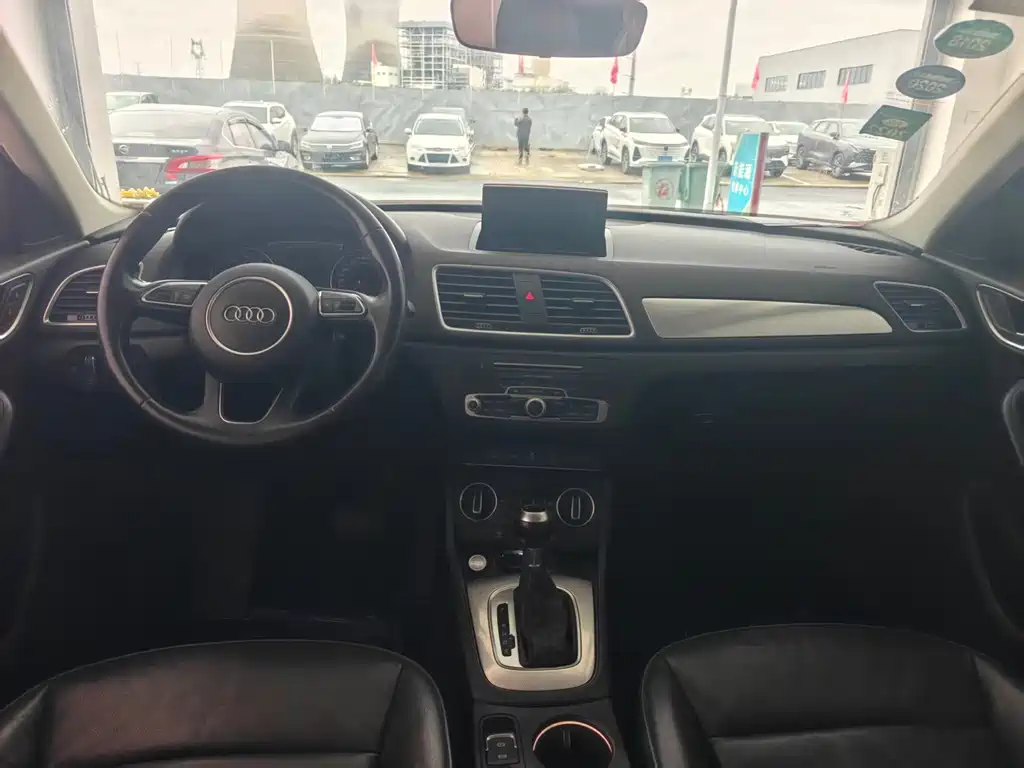 Audi Q3 — миниатюра 11