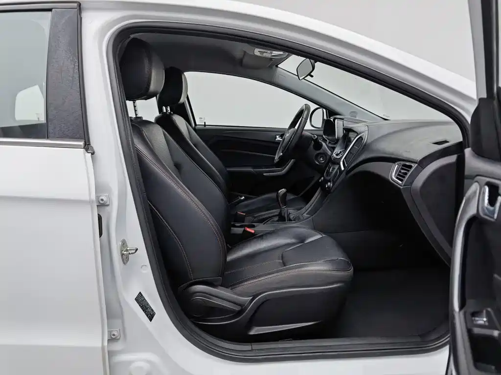 Chery Arrizo 5 — миниатюра 23