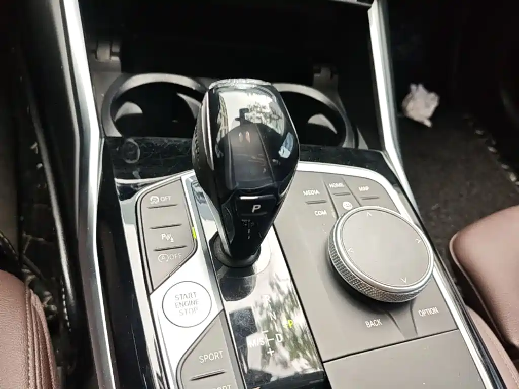 BMW 3 Series — миниатюра 14
