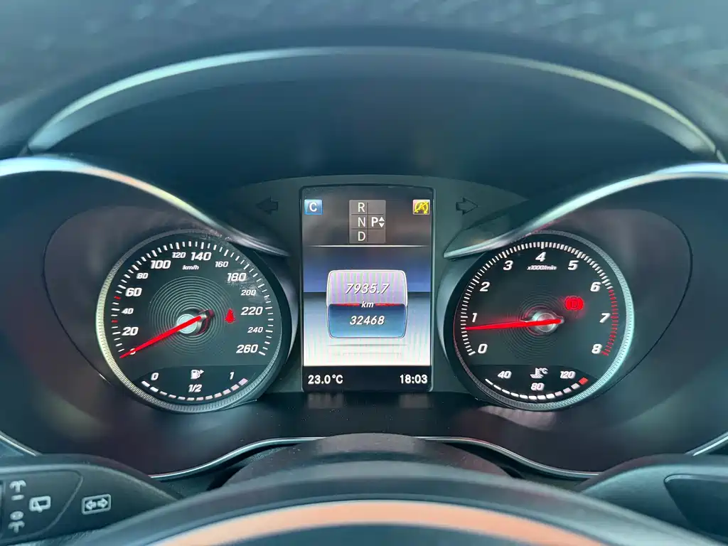 Mercedes-Benz GLC — миниатюра 14