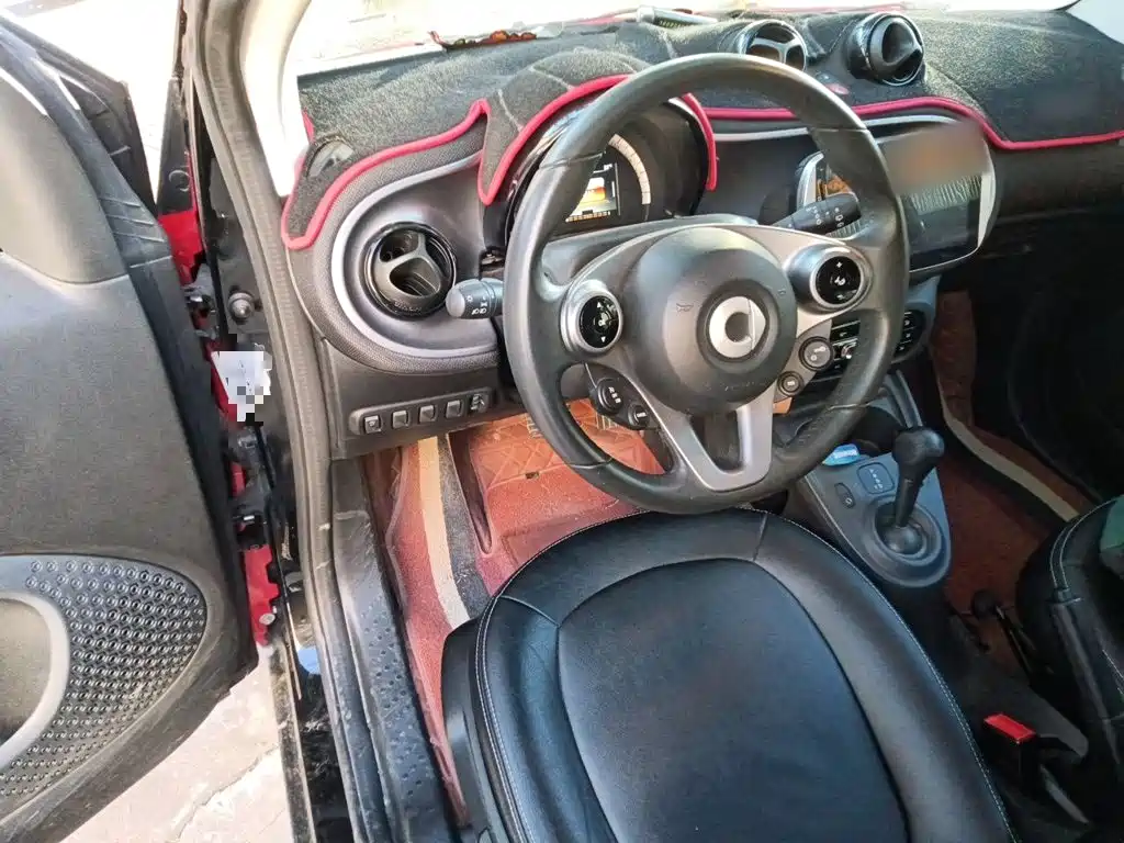 smart Smart Fortwo — миниатюра 6