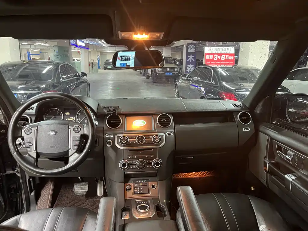 Land Rover Discovery 2016 3.0 SC V6 HSE