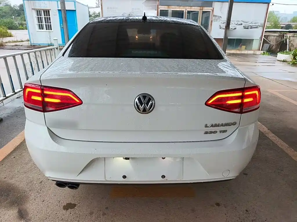Volkswagen Lamando — миниатюра 6