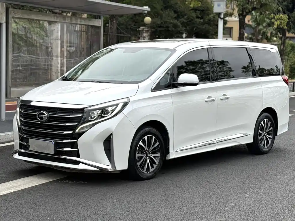 GAC TRUMPCHI M8