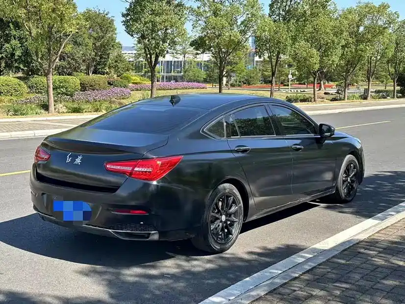 Hongqi H5 2018 30TD