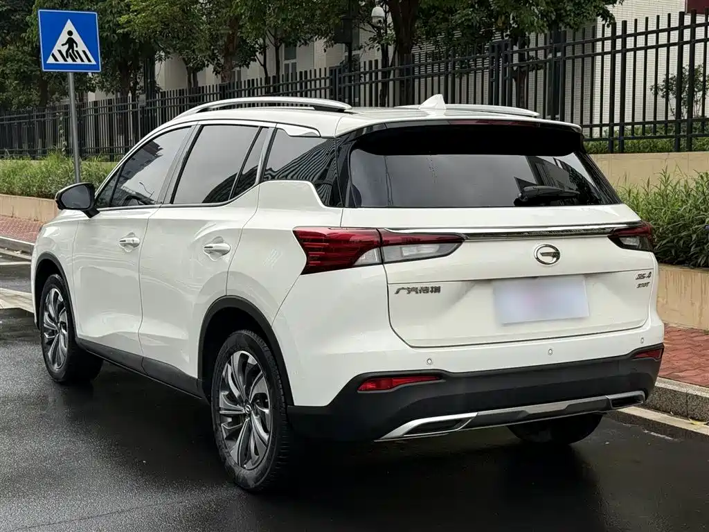 GAC Motor Trumpchi GS4 - фото 24