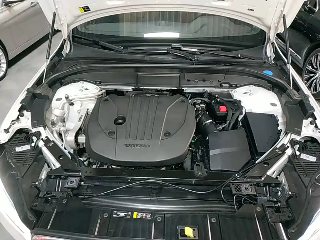 Volvo XC60 — миниатюра 20