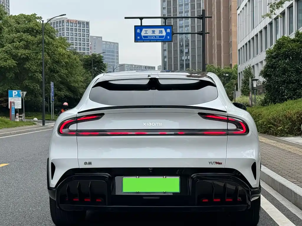 Xiaomi YU7 — миниатюра 12