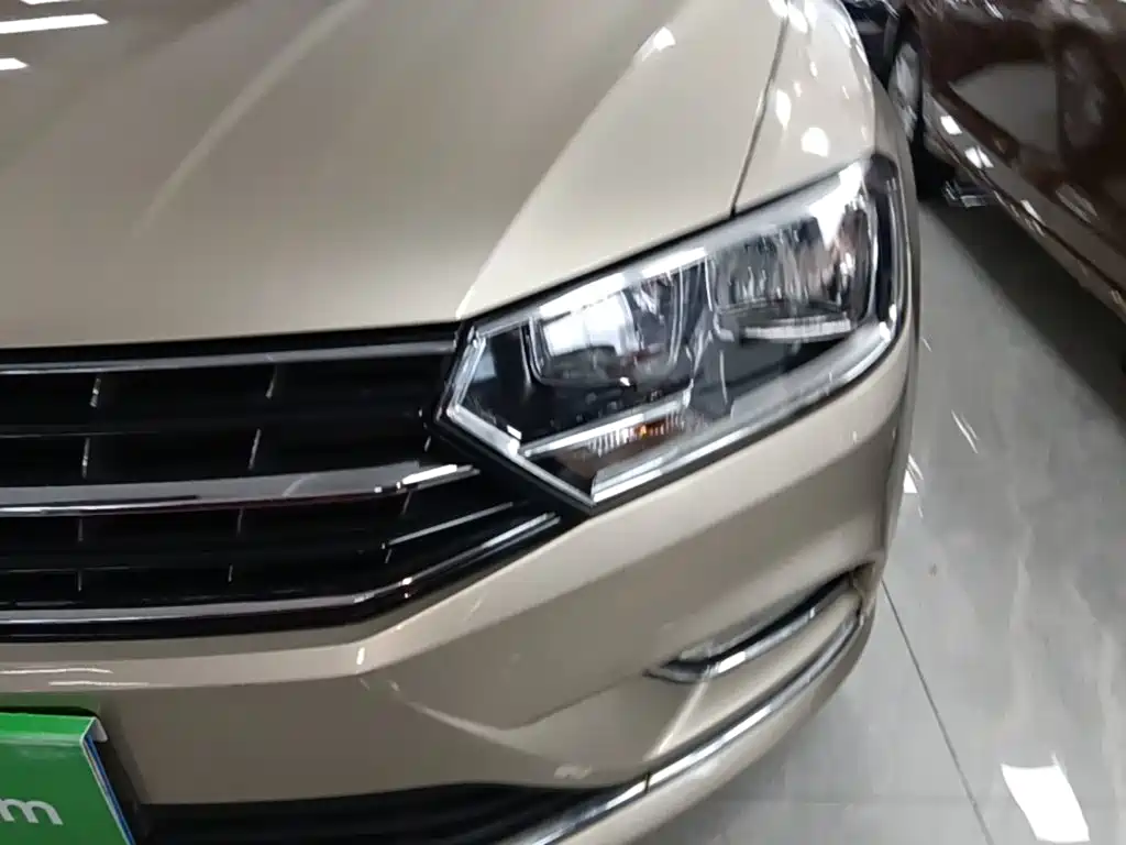 Volkswagen Bora — миниатюра 24
