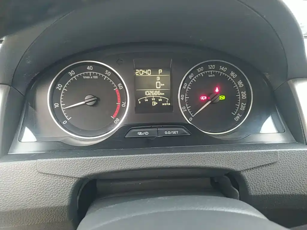Skoda Rapid Spaceback — миниатюра 12