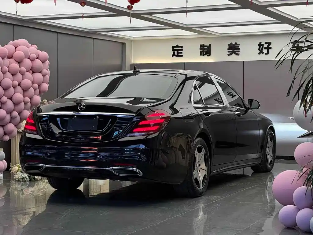 Mercedes-Benz S-Class — миниатюра 7