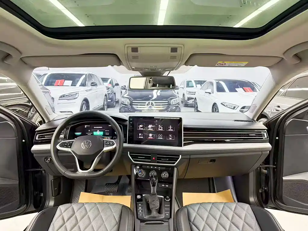 Volkswagen Sagitar — миниатюра 9