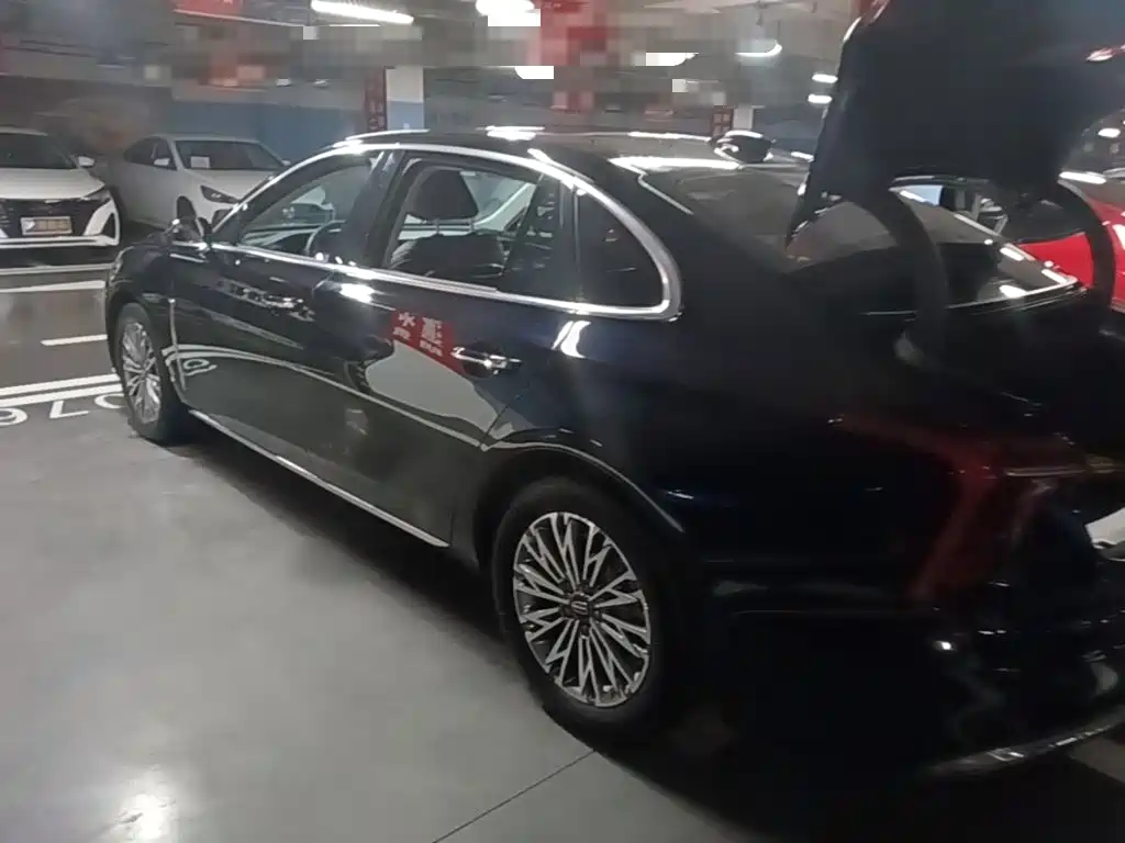 Hongqi Hongqi H5 — миниатюра 5