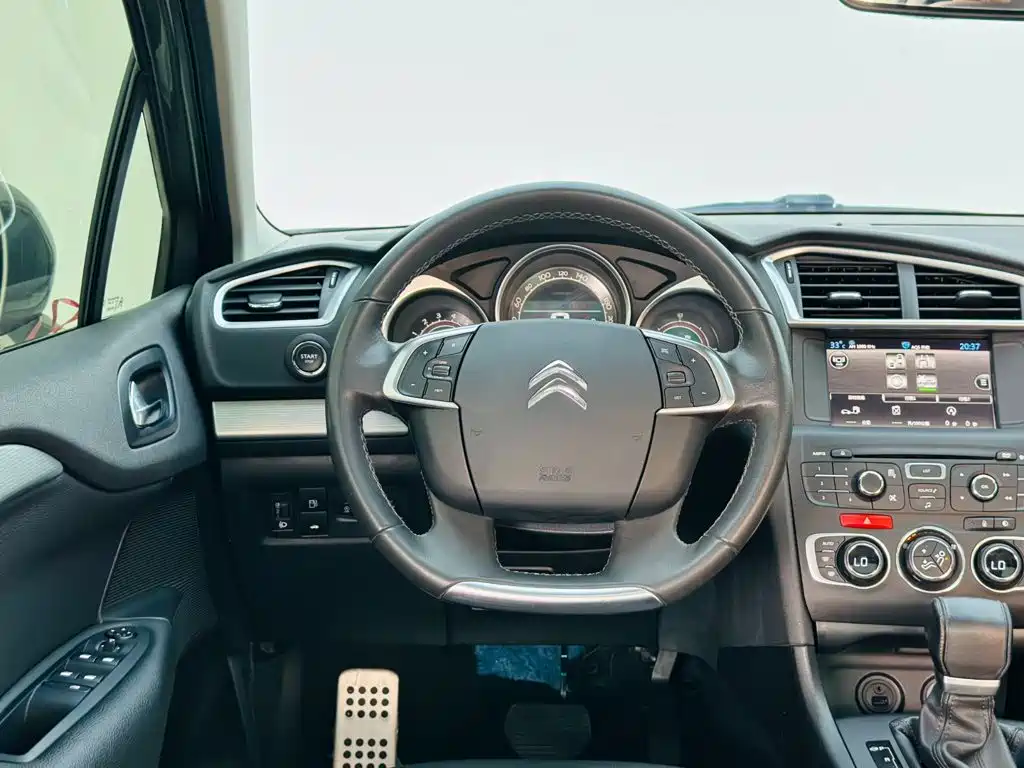 Citroen C4L — миниатюра 17