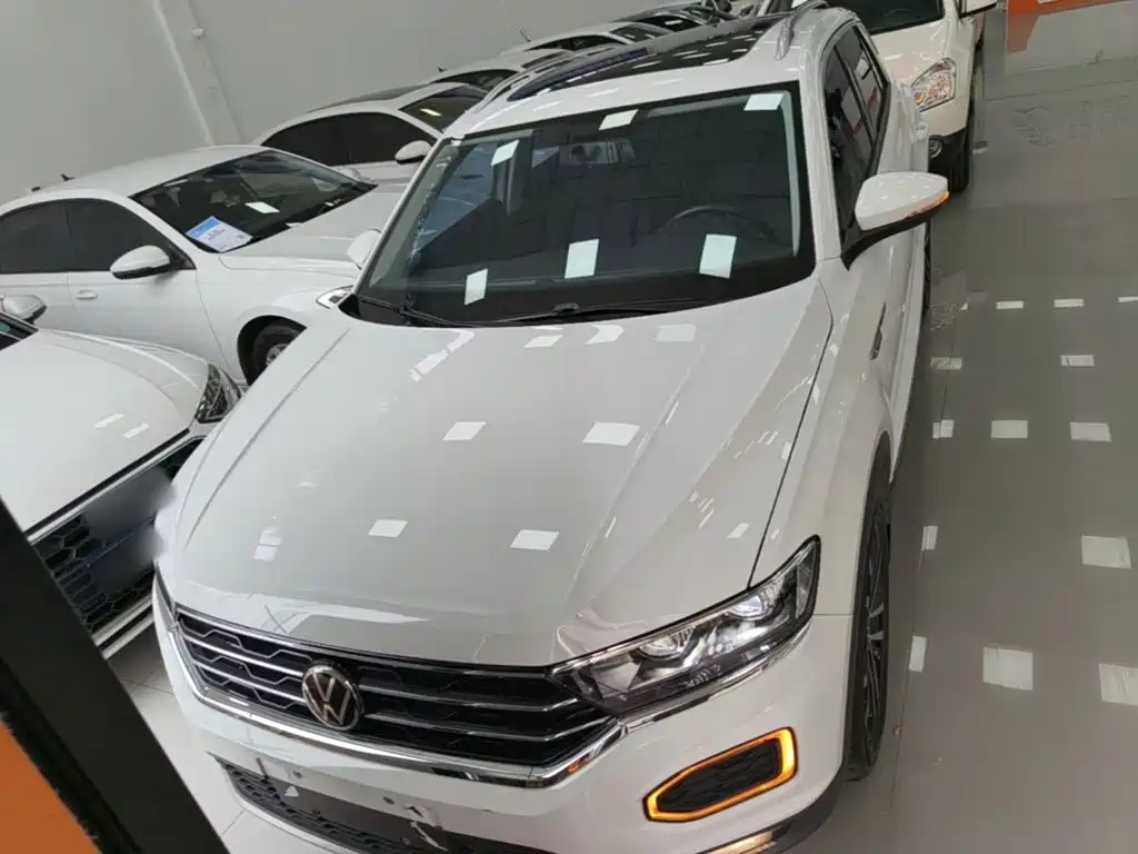 Volkswagen T-Roc — миниатюра 3