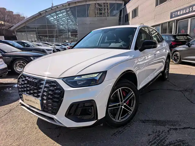 AUDI Q5L SPORTBACK