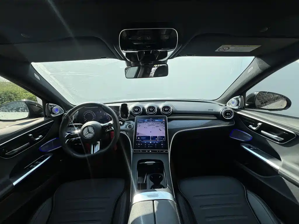 Mercedes-Benz C-Class — миниатюра 10