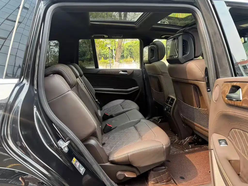 Mercedes-Benz GLS 2018 GLS 500 4MATIC