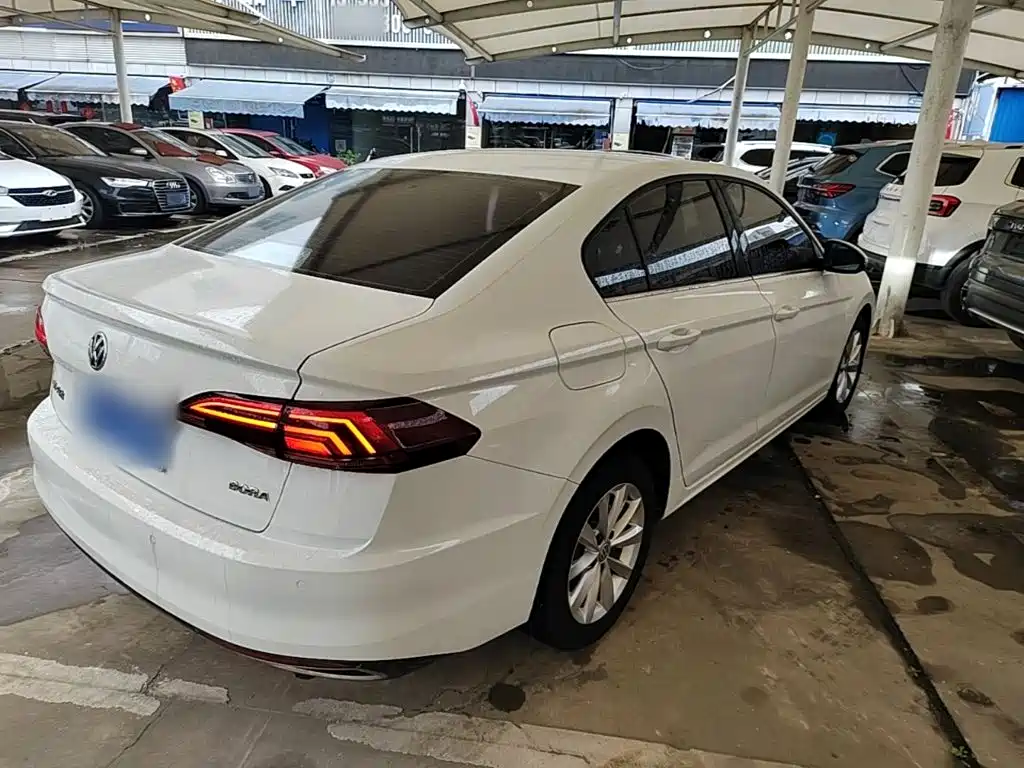 Volkswagen Bora — миниатюра 7